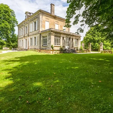 Montignac-le-coq Chateau Sleeps 12 Pool Targon
